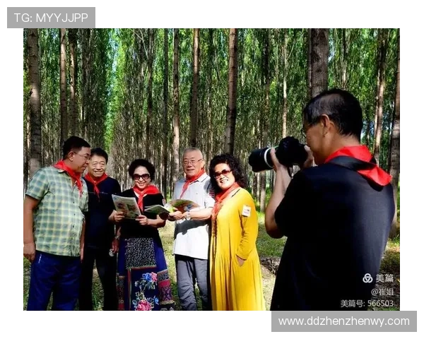 相约山楂树下谱写跨越时代青春守望与真情坚守的感人篇章 相约山楂树下谱写跨越时代青春守望与真情坚守的感人篇章