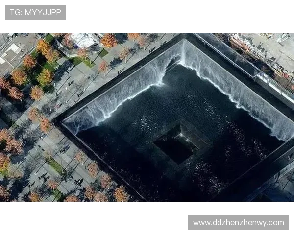 废墟之上，重生之光：德意志零年的沉思